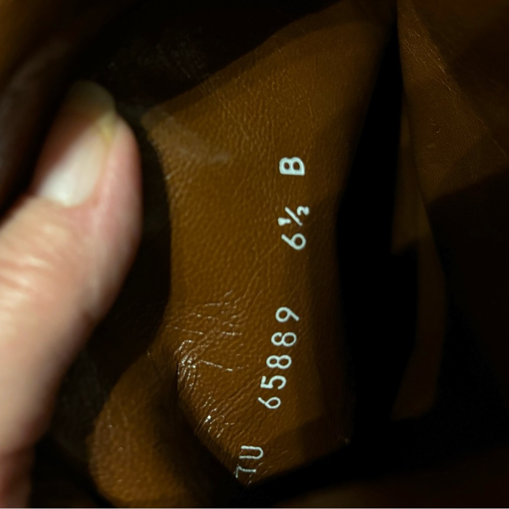 Worn Once Stuart Weitzman Boots Size 6-1/2 - image 4